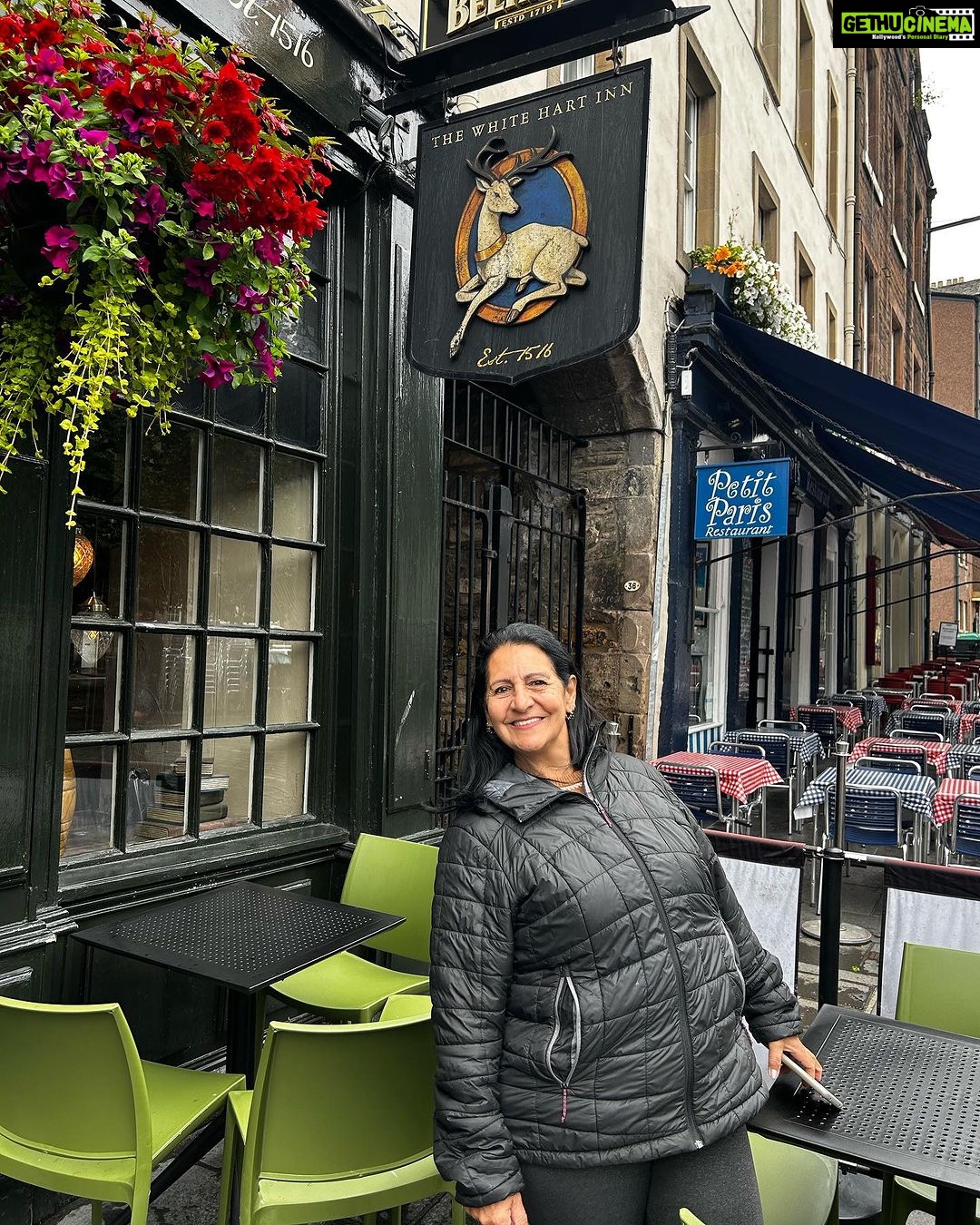 Bruna Abdullah Instagram - A little bit of Edinburgh 🫶🏼 Edinburgh, Scotland