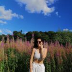 Bruna Abdullah Instagram - Dia lindooooooooo 🫶🏼🦋🌾☀️