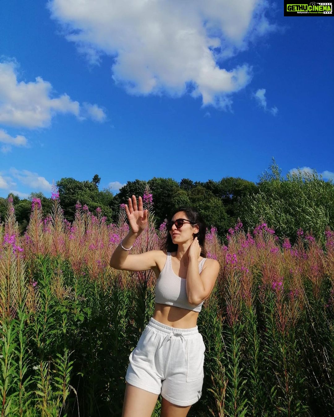 Bruna Abdullah - 3.6K Likes - Dia lindooooooooo 🫶🏼🦋🌾☀️