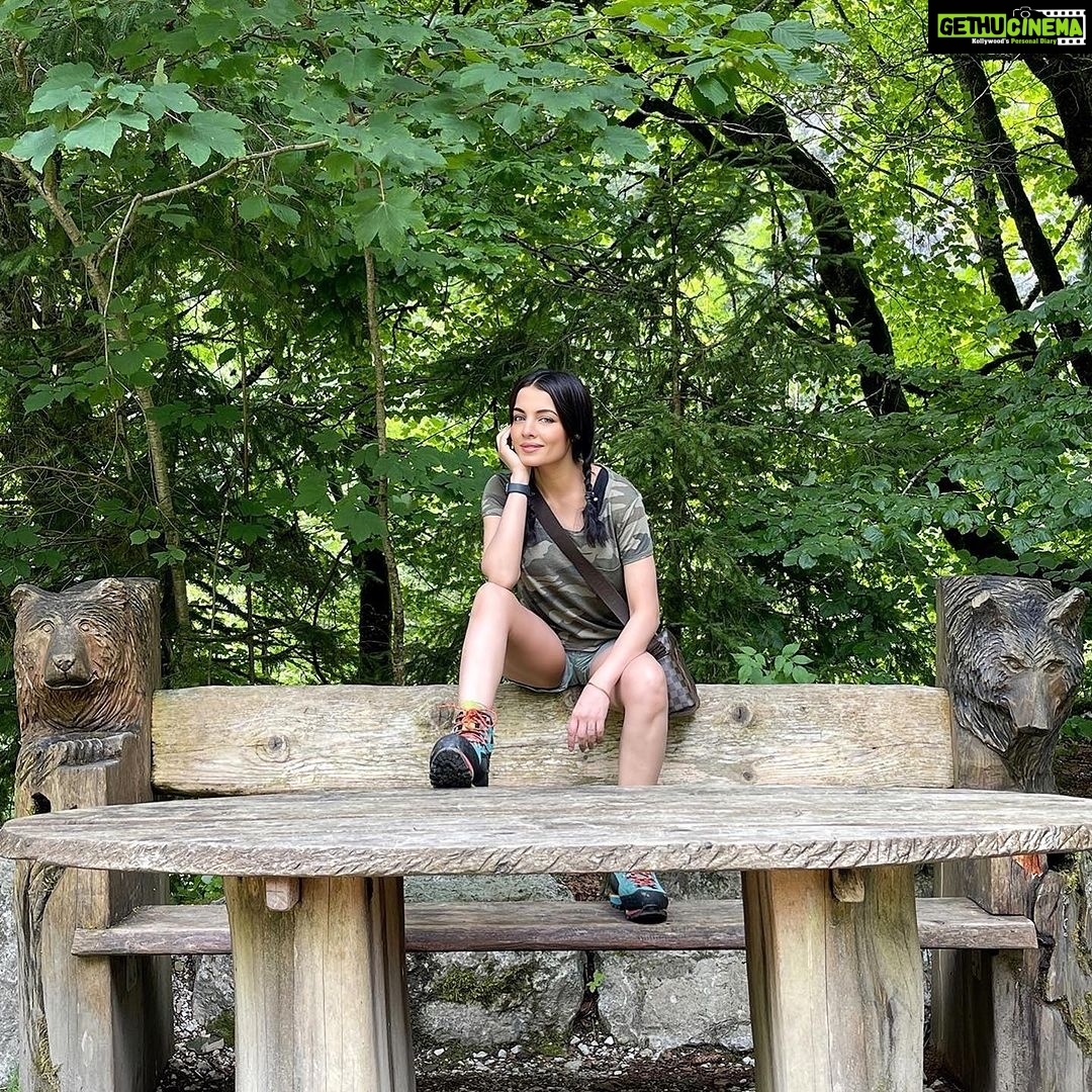 Celina Jaitly Instagram - The forests are where I give thanks for unknown blessingsā¦. Already on their way. ~The Cherokee Indian~ #celina #hiking #girlswhohike #hikingadventures #outdoors #girlswholift #hikingš² #celinajaitly #celinajaitley #barbie #bollywood #missindia #missuniverso #msuniverse #austria #cherokee #cherokeewomen