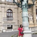 Celina Jaitly Instagram – Not all wounds are so obvious
Enter gently into lives of other people !!
Even in the grandest of places thoughts can wander…. The architecture of @nhmwien NATURAL HISTORY MUSEUM VIENNA invoked some thoughts.. wanted to share them with you all….
#vienna #austria #osterreich #naturalhistorymuseum #architecture #architecturephotography #oldarchitecture #architecturelovers #celinajaitly #celina #celinajaitley #bollywood #reddress #missindia #missuniverse