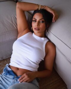 Chandrika Ravi Instagram - Daydreaming of you. 

📸 @ishanzaka