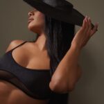 Chandrika Ravi Instagram - Putting things into perspective Photo @ryan_jerome Hat @charlesandron from @maisonpriveepr_la