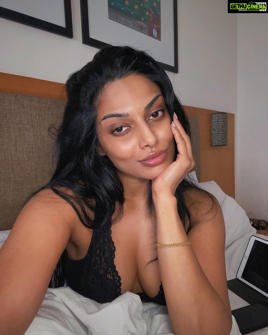 Chandrika Ravi - 11.9K Likes - Most Liked Instagram Photos