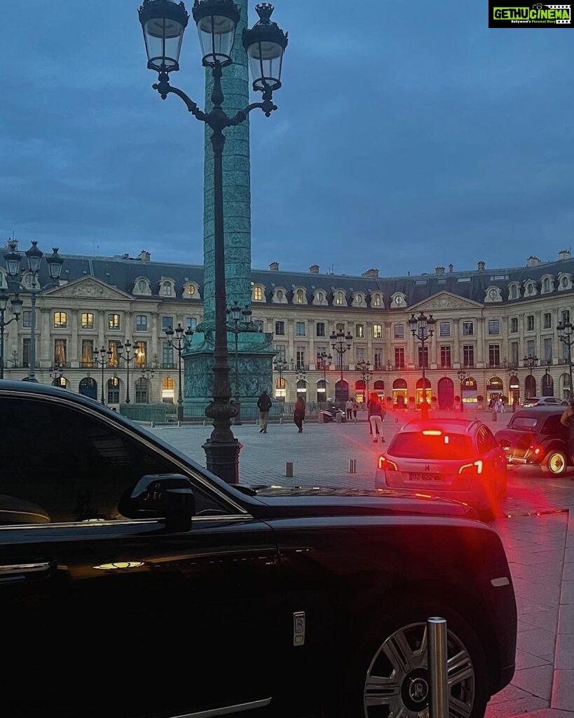 Chandrika Ravi Instagram - c'est tres bien Paris, France