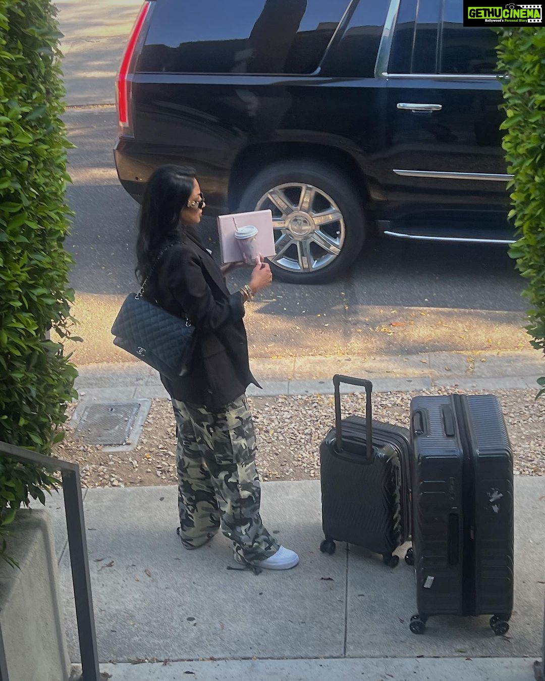 Chandrika Ravi Instagram - c'est tres bien Paris, France