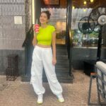 Charu Asopa Instagram - Starting my day with a smile and a good strong coffee 😎