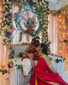 Charu Asopa Instagram - वक्रतुण्ड महाकाय
सूर्यकोटि समप्रभ ।
निर्विघ्नं कुरु मे देव
सर्वकार्येषु सर्वदा ॥🙏
