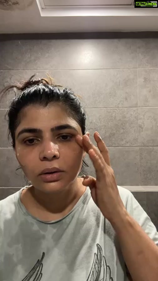 Chinmayi Instagram - Skin and Hair care update! All products from @isleofskin First cleanser- Dr Ceuracle Melting Gel from Second cleanser - Dr Ceuracle Pink Gel For Exfoliants - Dr Ceuracle Blue One / Cosrx AHA Whitehead Power Liquid Basic Routine for oily / acne prone skin - Dr Ceuracle Pink Gel Dr Ceuracle Blue One Dr Ceuracle Green Two Dr Ceuracle Tea Tree Purifine Essence / Cream Pyunkang Yul Moisture Serum / Essence toner were used in this video. Other questions please DM