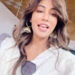 Chitrangada Singh Instagram - Those growing up years !! So many memories .. first date .. was actually a movie date .. all we did was sit together and have pop corn ! 😁 sweaty hands through the first dance .. cycling in the hot afternoons to the swimming pool .. helping some of my brothers friends to enter the party because “stags“ were strictly not allowed !! Wheelers club was buzzing back then.. I remember thick red velvet curtains n shiny wooden floors that would be powdered before a dance party ! children below 12 not allowed in the bar rooms and dance floors.. couldn’t wait to grow up to 13 haha coolest guys .. best music .. it was THE “hangout place” .. my fondest memories growing up ! ❤️