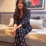 Chitrangada Singh Instagram - Saying a bigg HELLO to the latest Summer’23 collection by @truebrowns #saadgi co created by meee 😊😌💛 Posted @withregram • @hellomagindia #HELLOExclusive: Another day, another exclusive for you all! . While we can listen to Chitrangda Singh (@chitrangda) for days, here’s a quick catch up where she spills the beans on her fashion secrets for the summer, her experience as a co-designer and much more. . Watch till the end to get all the deets! . #chitrangadasingh #truebrowns #truebrownsxchitrangda