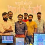 D. Imman Instagram – With the sound team of #KazhuvethiMoorkkan 
Kudos to Mr.UdayKumar,Mr.Saravanan and all technical minds behind Knack Studios for putting up a stellar show!
All set for the grand release tomorrow!
Watch this intense social rural thriller in your screens near you releasing tomorrow worldwide!
A #DImmanMusical
Directed by Sy.GownthamRaj and Produced by Ambethkumar with Arulnithi n Dushara in the lead!
A Red Giant Movies Theatrical Release!
Praise God!