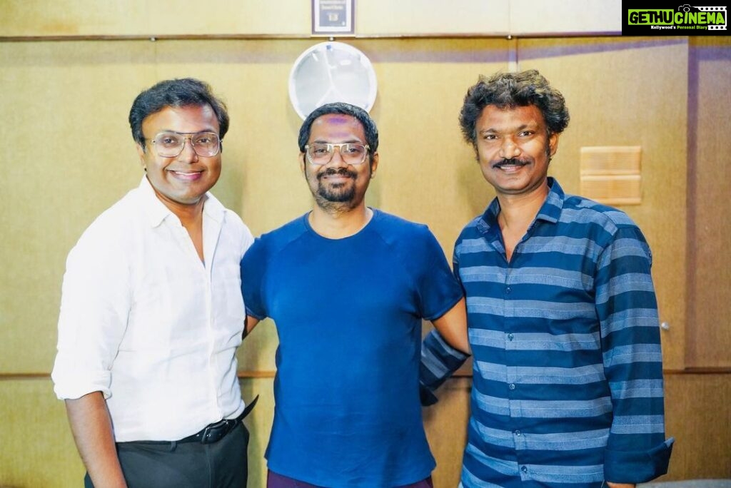 D. Imman Instagram - Recorded the talented Music Composer/Singer Sean Roldan for yet another melodious track post “Yembuttu Irukkuthu aasai”, “Onnavitta Yaarum Yenakkilla” and “Thangamey” - Produced by Gopuram Films,Anbuchezhiyan! Directed by N.Anand! Starring Brother Santhanam in the lead! Lyric by Muthamil! A #DImmanMusical Praise God! @rseanroldan @muthamilrms @santa_santhanam @gopuram_cinemas