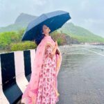 Daisy Shah Instagram – Listening to the rhythm of rain 🎶
.
.
.
#baarishkamausam