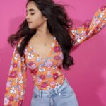 Deepthi Sunaina Instagram – If it makes you happy, it’s not a waste of time. ❤️🫂 
#deepthisunaina
.
.
.
.
.
.
📸: @saikrishna.gunti 
MUA: @panduchalapati 
Hair: @vicky_hairstylist_official
