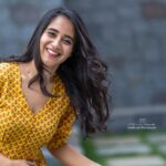 Deepthi Sunaina Instagram - How you love yourself is how you teach others to love you. #deepthisunaina . . . . . 👗: @navya.marouthu 📸: @landscapephotography19 Location: @nstudios_prewedding