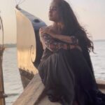Deepthi Sunaina Instagram - ❤️🫂 #deepthisunaina Kerala house boat