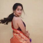 Deepthi Sunaina Instagram - 💜🫂 #deepthisunaina . . . , . Outfit: @kulkarni_sisters VC: @thehashtag_photography