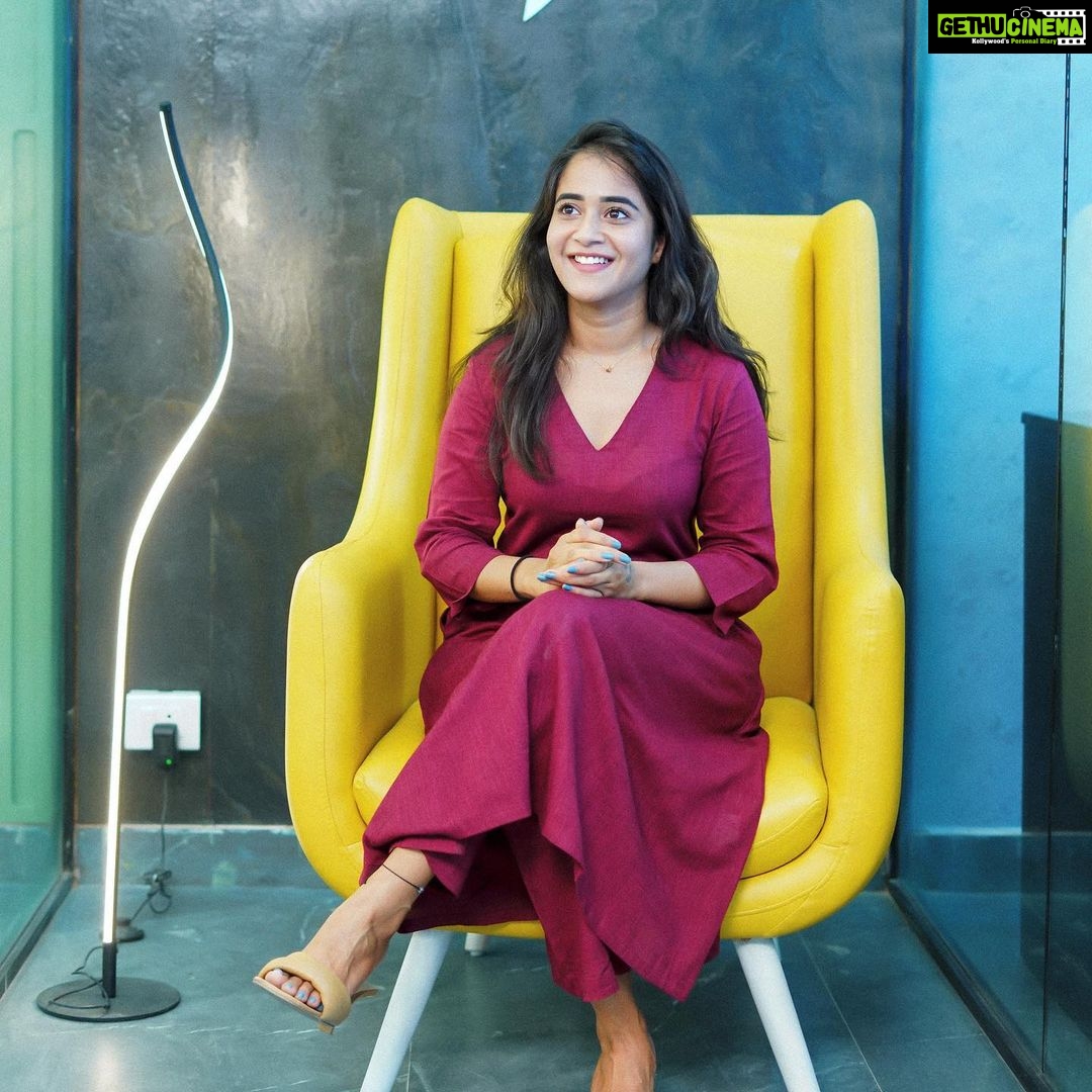Deepthi Sunaina Instagram - You are never rejected, just redirected.🫂❤️ #deepthisunaina