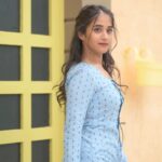 Deepthi Sunaina Instagram - Is irreplaceable. 🥹 #deepthisunaina . . . . . 👗: @navya.marouthu 🎥 : @landscapephotography19 Location: @nstudios_prewedding