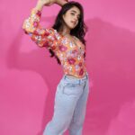 Deepthi Sunaina Instagram – If it makes you happy, it’s not a waste of time. ❤️🫂 
#deepthisunaina
.
.
.
.
.
.
📸: @saikrishna.gunti 
MUA: @panduchalapati 
Hair: @vicky_hairstylist_official