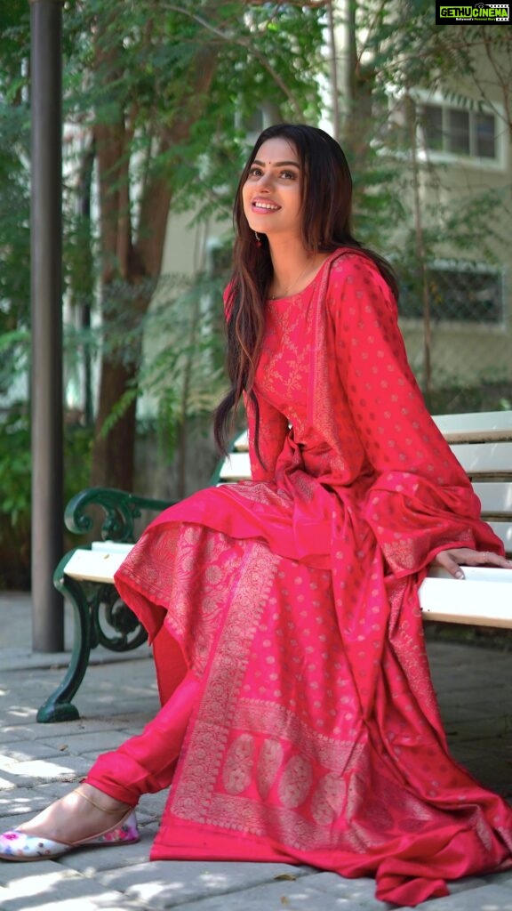 Delna Davis Instagram - Wearing @kayjodesigns.online beautiful salwar suit