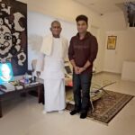 Devi Sri Prasad Instagram - Met my GOD OF MUSIC #ILAIYARAAJA Sir & took his blessings & wishes for my NATIONAL AWARD 🎶❤️🙏🏻 Thank You Dearest ISAIGNANI ILAIYARAAJA sirr For all the INSPIRATION.. That led me to the NATIONAL AWARD 🎶❤️🙏🏻❤️🎶 #69thNationalFilmAwards 2023 @aryasukku @alluarjunonline @rashmika_mandanna @mythriofficial @imoney106 @sagar_singer @adityamusicindia @tseries.official