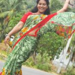Dhivya Duraisamy Instagram - #shoot #randomclick