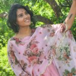 Dhivya Duraisamy Instagram -