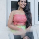 Dhivya Duraisamy Instagram - I've decided to cut my long hair. saddest decision💔 . But i knw it's worth for a reason ❤ Costume @askcouture.7 Pc @flashbaack_photo Pc asst @_dhanush_cam