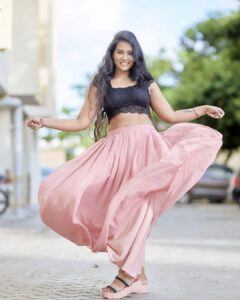 Dhivya Duraisamy Instagram - Pc @rootzstudios Costume @askcouture.7