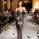 Diana Penty Instagram – My first @zuhairmuradofficial show at #ParisHauteCouture week. Thank you for having me! A spectacular show 😍

Outfit: @maeparisofficial 
Styling: @namitaalexander 
Glam: @shraddhamishra8 
Photos: @shakeelbinafzal 
Production: @fetch_india