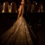 Diana Penty Instagram - Saawariya🤍🤎 In this beautiful creation by @gopivaiddesigns for #WeddingDiariesByHilton. Can’t get enough of it 😍 @doubletreebyhilton @oneinfinite_ @shyamnz Makeup: @vardannayak Hair: @hairstories_byseema Photograhper: @ishanzaka