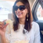 Diana Penty Instagram - Weekend Dump #Agra 🤍 P.S. Came across this @shorsheclothing kurta set in my cupboard from many moons ago, and got so many compliments on wearing it! Gonna make it a point to pull out old gems from my wardrobe every now and then and have fun with them 😎 #SustainableFashion #ReduceReuseRecycle Agra, Uttar Pradesh