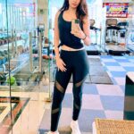 Diana Penty Instagram - Today was my next Monday from last Monday! 😂 (Swipe till the end) #MondayMotivation #Workout