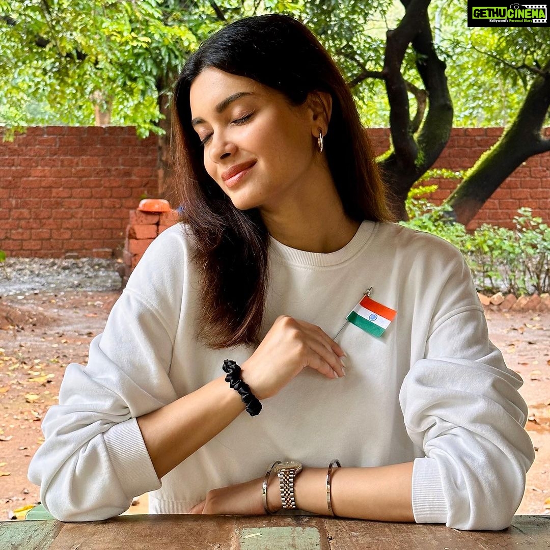 Diana Penty Instagram - India in my heart ๐ เคเคฏ เคนเคฟเคจเฅเคฆ ๐ฎ๐ณ #HappyIndependenceDay