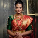 Diksha Panth Instagram - Happiness is in the air, it’s Diwali everywhere, let’s show some love, care and wish everyone out there... शुभ दीपावली♥️ PC : @whoisindrasena MUA @wow_bridal_studio STYLING @style_up_with_srushti SAREE @srikrishnasilk JEWELLERY @saikrishna_fashion_jewellery LOCATION @themoiraworld