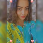 Diksha Panth Instagram - A strong soul with soft heart☺️ swipe left 👈 #love #peace #loyalty #berealbetrue #deekshapanth