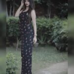 Diksha Panth Instagram - My soul is aching for me to come back to myself. PC : @vishwankkasana♥️ #love #peace #loyalty #berealbetrue #deekshapanth