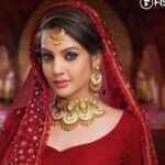 Diksha Panth Instagram - It is every woman’s dream to be some man’s dream woman💕#love #peace #loyalty #berealbetrue #deekshapanth
