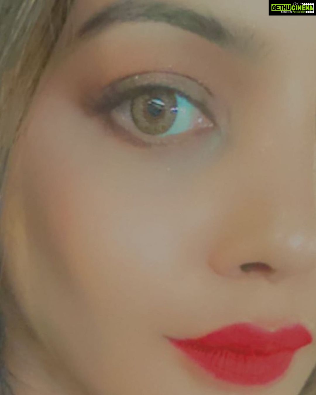 Diksha Panth Instagram - It’s in the eyes, always the eyes!!! #love #peace #loyalty #berealbetrue #deekshapanth