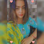 Diksha Panth Instagram - A strong soul with soft heart☺️ swipe left 👈 #love #peace #loyalty #berealbetrue #deekshapanth