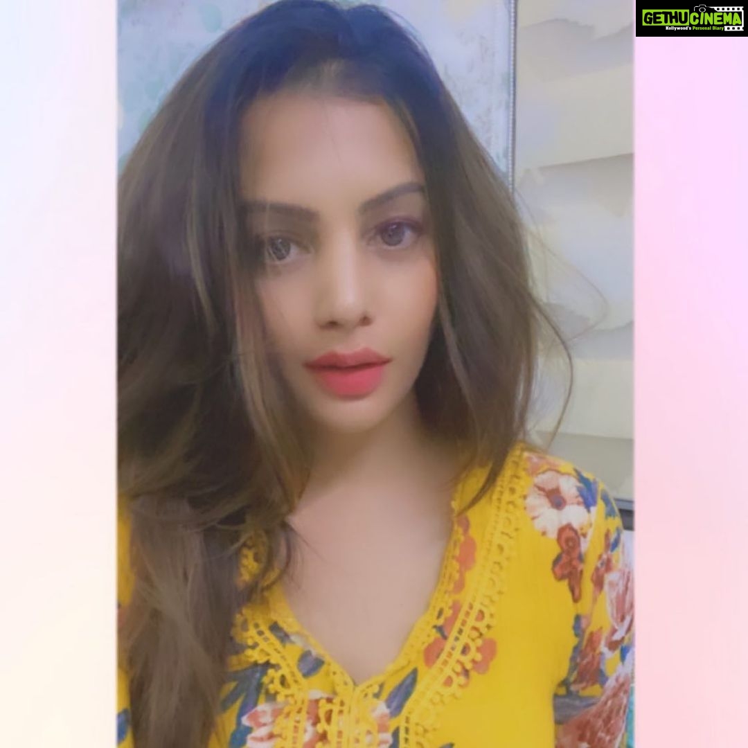 Diksha Panth Instagram - Be the love you never received♥️ #love #peace #loyalty #berealbetrue #deekshapanth