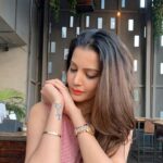 Diksha Panth Instagram - Wait until you see why god made you wait 🙂