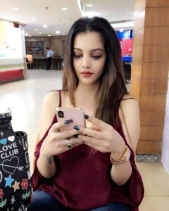 Diksha Panth Instagram - You got to understand that everybody ain’t got the same heart and mind as you 😊 #love #peace #loyalty #berealbetrue #deekshapanth ♥️
