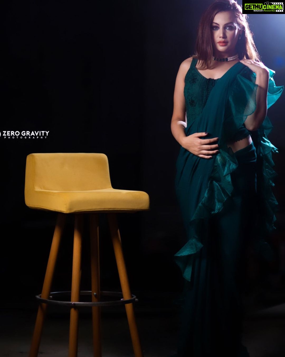 Diksha Panth Instagram - Strong women don’t have “attitudes”they have standards✌️ #diikshhapanth #follow #instagram #instadaily #instalike #instamood #instaphoto #dikshapanth #deekshapanth #explore #followme PC @zerogravityphotography/ @tejas16595 MUA @makeupbyaliyaalmahmoud Outfit @falseeboofficial you Styling @thoselittlecurves