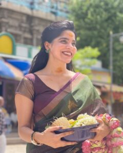 Divya Bharathi Instagram - Gratitude 🤍🙏🏻