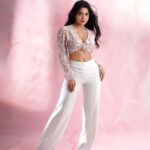 Divya Bharathi Instagram - I love love….🤍 📸 @frames_by_nithin Mua @jiyamakeupartistry Hair @mani_stylist_