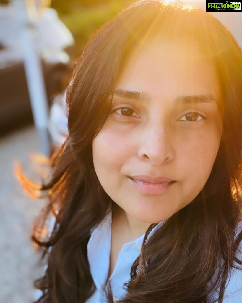 Divya Spandana Instagram - It is only a tiny rosebud, A flower of God's design; But I cannot unfold the petals With these clumsy hands of mine. The secret of unfolding flowers is not known to such as I. GOD opens this flower so sweetly, When in my hands they fade and die. If I cannot unfold a rosebud, This flower of God's design, Then how can I think I have wisdom To unfold this life of mine? So I'll trust in Him for His leading Each moment of every day. I will look to Him for His guidance Each step of the pilgrim way. The pathway that lies before me, Only my Heavenly Father knows. I'll trust Him to unfold the moments, Just as He unfolds the rose. Rumi 🩷