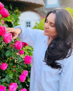 Divya Spandana Instagram - It is only a tiny rosebud,
A flower of God's design;
But I cannot unfold the petals
With these clumsy hands of mine.

The secret of unfolding flowers
is not known to such as I.
GOD opens this flower so sweetly,
When in my hands they fade and die. 

If I cannot unfold a rosebud,
This flower of God's design,
Then how can I think I have wisdom
To unfold this life of mine?

So I'll trust in Him for His leading
Each moment of every day.
I will look to Him for His guidance
Each step of the pilgrim way.

The pathway that lies before me,
Only my Heavenly Father knows.
I'll trust Him to unfold the moments,
Just as He unfolds the rose. 

Rumi 🩷
